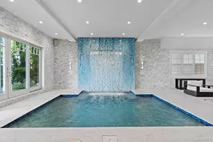 25 Brewster Ln E, East Setauket, NY 11733 - Photo 37