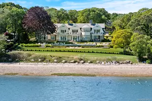 25 Brewster Ln E, East Setauket, NY 11733 - Photo 7