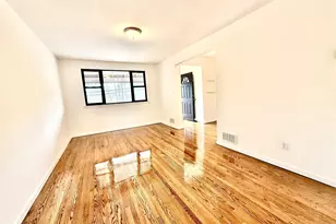 1031 E 215th St Bronx Ny, Bronx, NY 10469 - Photo 5