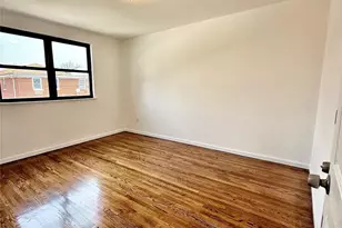 1031 E 215th St Bronx Ny, Bronx, NY 10469 - Photo 11