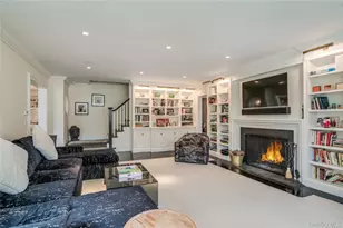 40 Piping Rock Rd, Locust Valley, NY 11560 - Photo 11