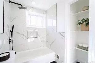 14A Earl Pl, Amityville, NY 11701 - Photo 17