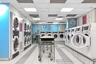 86-15 Broadway, Elmhurst, NY 11373 - Photo 11