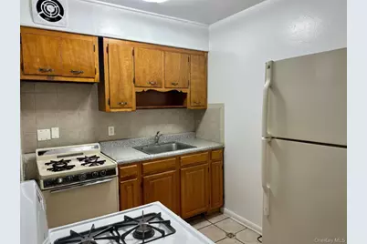 42-23 68 Street, Woodside, NY 11377 - Photo 17