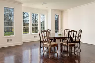 7 Coventry Ct, Purchase, NY 10577 - Photo 9