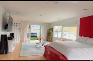 215-40 27th Ave, Bayside, NY 11360 - Photo 17