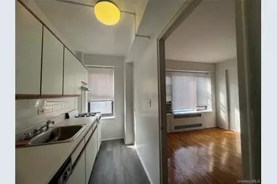 99-21 67th Rd #7K, Forest Hills, NY 11375 - Photo 7