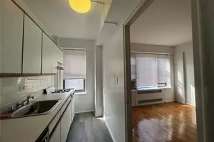 99-21 67th Rd, Forest Hills, NY 11375 - Photo 7