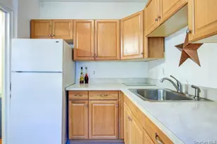 63-61 99th St, Rego Park, NY 11374 - Photo 7