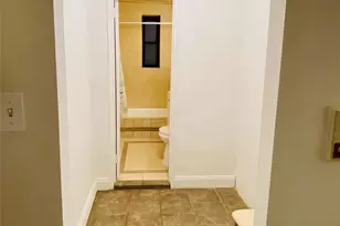 150-25 72nd Rd, Flushing, NY 11367 - Photo 3