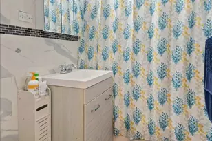 2661 Marion Ave, Bronx, NY 10458 - Photo 11