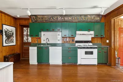 31 Kittredge Drive, Carmel, NY 10512 - Photo 13