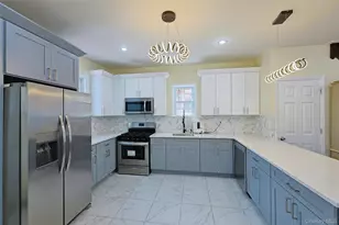 191-68 115th Rd, Saint Albans, NY 11412 - Photo 9