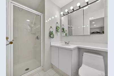 6 Wilton Circle, New City, NY 10956 - Photo 17