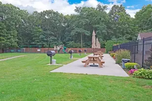 460 Old Town, Port Jefferson Station, NY 11776 - Photo 9