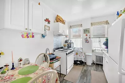 95-03 Cresskill Place, Jamaica, NY 11435 - Photo 15