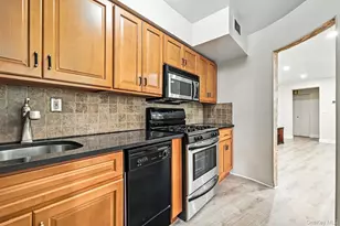 1374 Midland Ave, Bronxville, NY 10708 - Photo 9