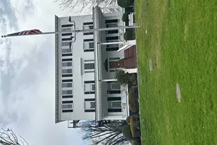 241-20 Northern Blvd, Douglaston, NY 11362 - Photo 17