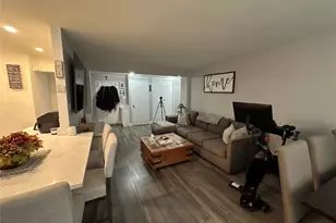 241-20 Northern Blvd, Douglaston, NY 11362 - Photo 9