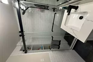 241-20 Northern Blvd, Douglaston, NY 11362 - Photo 15