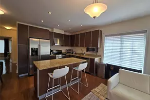 337 Park Crescent, College Point, NY 11356 - Photo 5