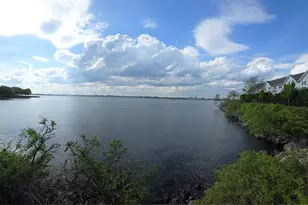 337 Park Crescent, College Point, NY 11356 - Photo 35