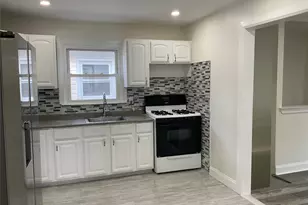 245-39 147th Dr, Rosedale, NY 11422 - Photo 7