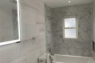 245-39 147th Dr, Rosedale, NY 11422 - Photo 9