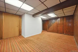 33 Dartmouth St, Valley Stream, NY 11581 - Photo 27