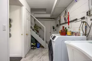 9 Durham Rd, White Plains, NY 10607 - Photo 29