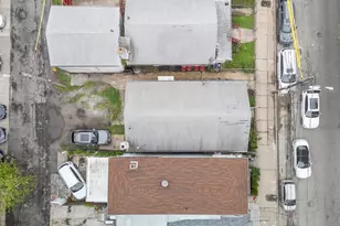 1114 Banner Ave, Brooklyn, NY 11235 - Photo 11