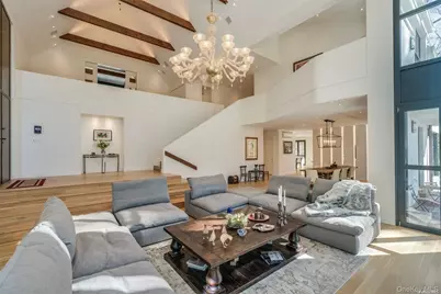 8 Frost Creek Dr, Locust Valley, NY 11560 - Photo 5