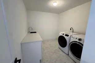 11 Colonels Path, Manorville, NY 11949 - Photo 37