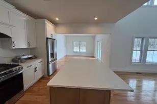 11 Colonels Path, Manorville, NY 11949 - Photo 17