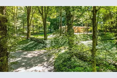 319 Pound Ridge Road, Bedford, NY 10506 - Photo 9