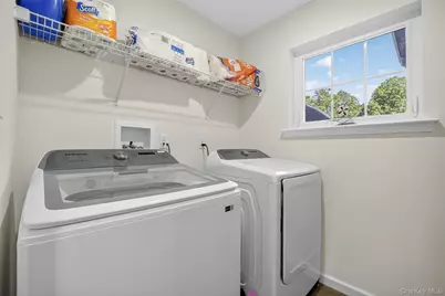 202 Ridgeline Drive, Poughkeepsie, NY 12603 - Photo 35