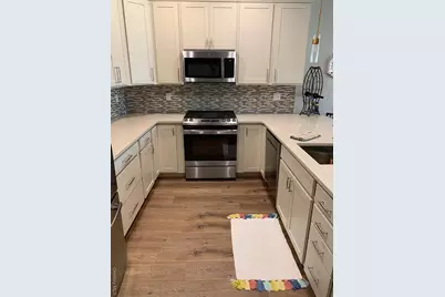 2300 Fox Hill Drive #1101, Calverton, NY 11933 - Photo 7