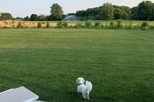 2300 Fox Hill Dr, Calverton, NY 11933 - Photo 23