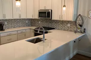 2300 Fox Hill Dr, Calverton, NY 11933 - Photo 5