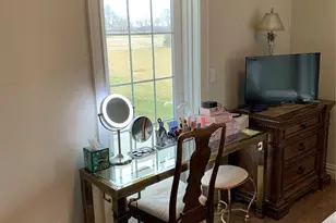 2300 Fox Hill Dr, Calverton, NY 11933 - Photo 13