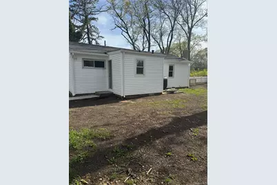 1 Pine Road, Middle Island, NY 11953 - Photo 17