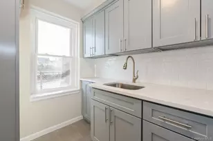 144-70 Village Rd, Briarwood, NY 11435 - Photo 7