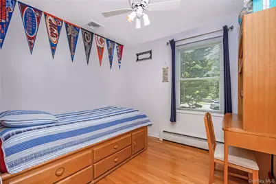 353 Thrift Street, Ronkonkoma, NY 11779 - Photo 21