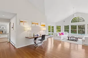 8 Niamogue Ln, Quogue, NY 11959 - Photo 5