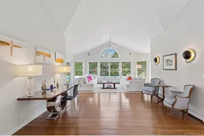 8 Niamogue Lane, Quogue, NY 11959 - Photo 3