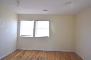 9963 Lockwood Ct, Howard Beach, NY 11414 - Photo 15