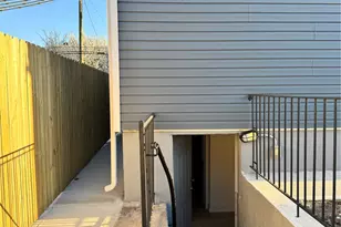 259-07 147th Rd, Rosedale, NY 11422 - Photo 15