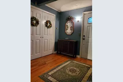 899 Cleveland Street, West Hempstead, NY 11552 - Photo 3