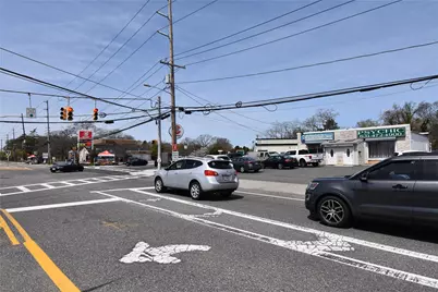 317 Union Avenue, Holbrook, NY 11741 - Photo 5