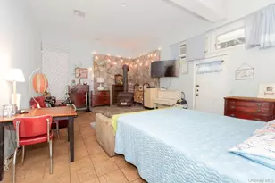 246 Weyman Ave, New Rochelle, NY 10805 - Photo 27